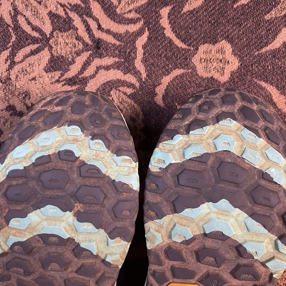 New Balance Women's Hierro V5 WTHIERC5 Cobalt/Poison Berry Hiking Shoes Size 8.5 - Picture 12 of 12